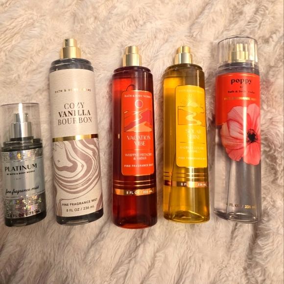 Lot Of 5 Bath & Body Works Mists All Barely Used - Picture 1 of 1